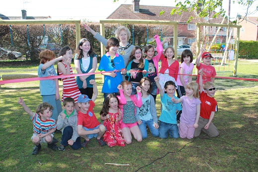 Play Paddock Wood